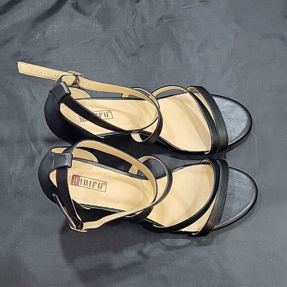 DIDIFU WEDGE MULTI-STRAP ADJUSTABLE BUCKLE ROUND TOE SANDAL - Picture 4 of 16